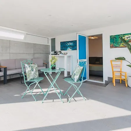 Laguna Blu Villa *
