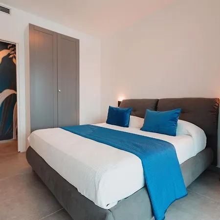 Laguna Blu Villa
